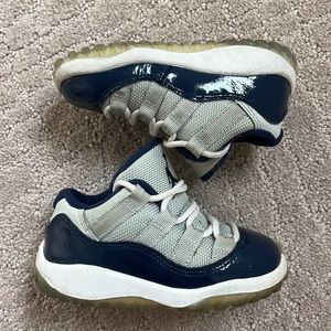 Jordan 11 Retro Low BT